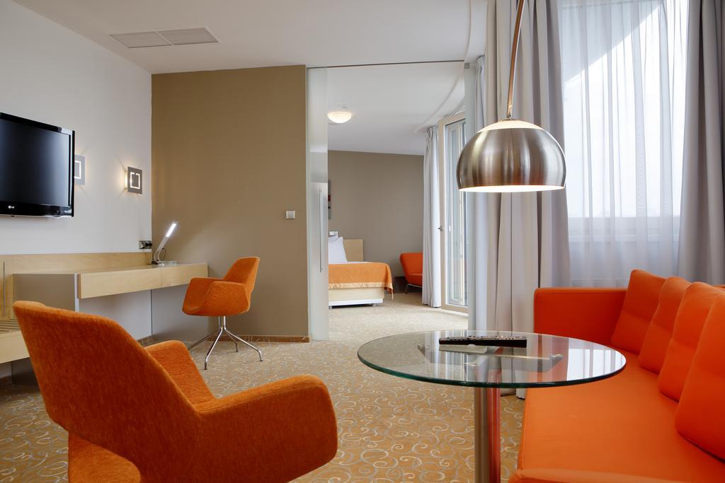 Orea Hotel Atrium Otrokovice Bilik gambar